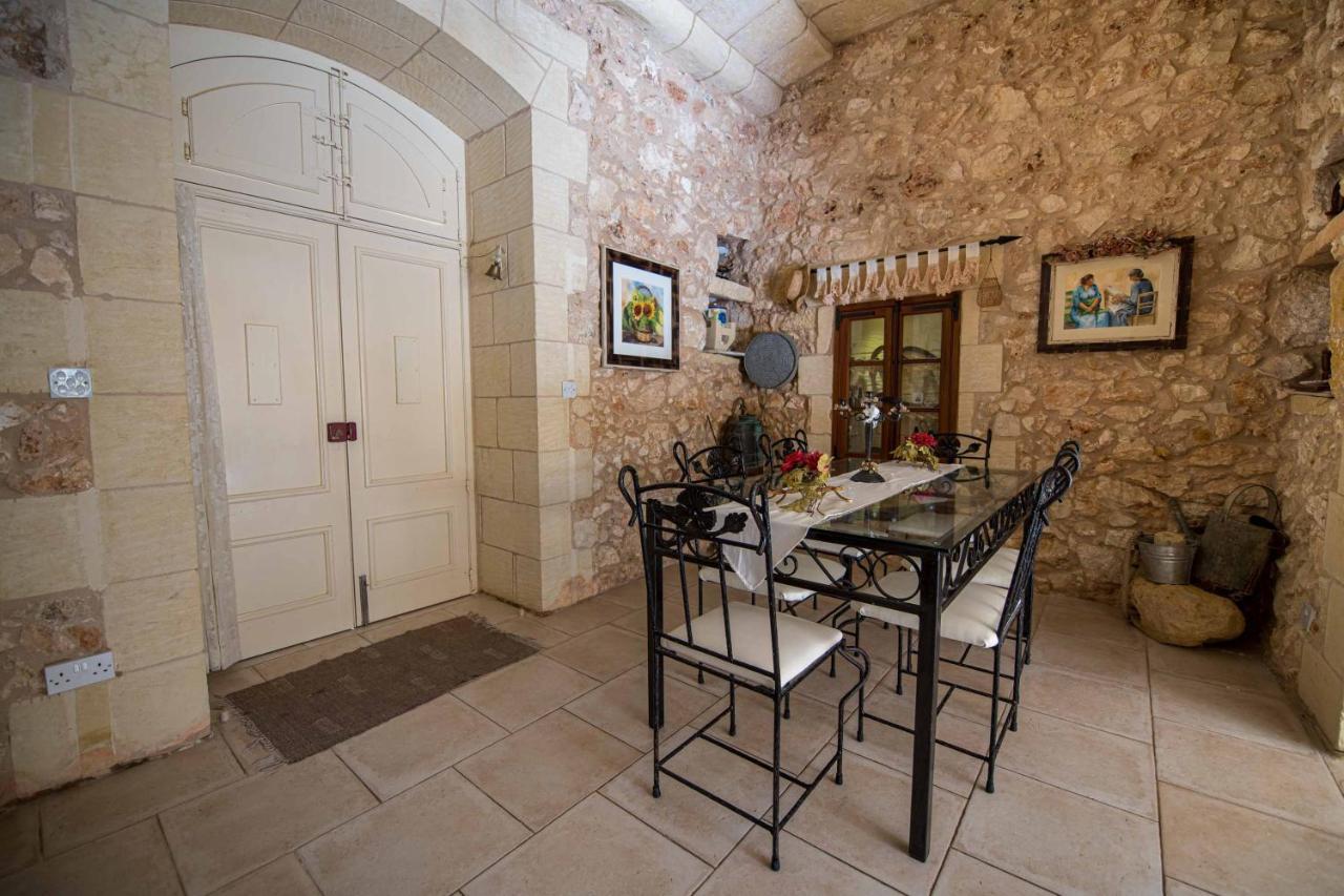 Ta' Kullarina Farmhouse With Private Pool In Island Of Gozo Villa Zebbug  Eksteriør billede